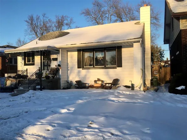 1634 Pillette Rd, Windsor, ON N8Y 3C5