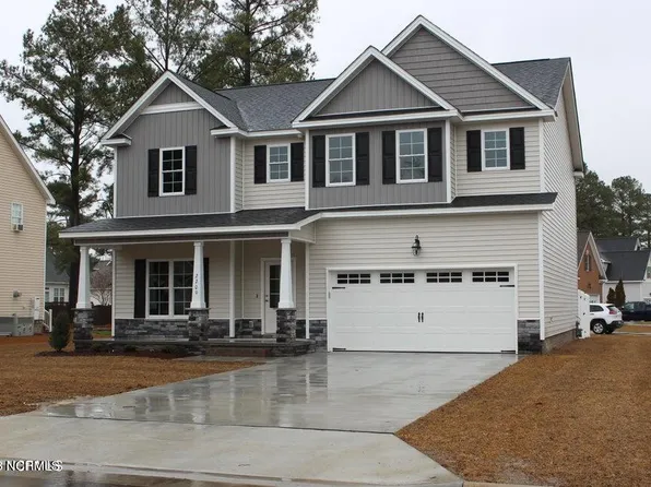 2209 Sophia Cir, Winterville, NC 28590