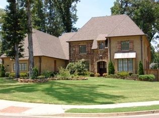 1039 Old Hearthstone Cir W, Collierville, TN 38017