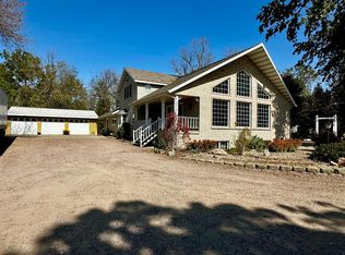 30646 230th St, Worthington, MN 56187