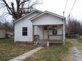 910 W Woodlawn St, Springfield, MO 65803