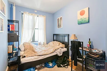 Rented by Bond New York