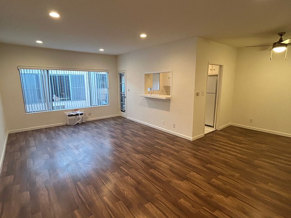 1st image of 7606 Hampton Ave APT 9