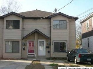 266 Davis Ave, Staten Island, NY 10310