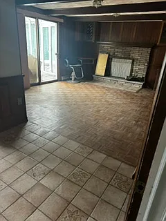 818 Griffin Pond Rd — Photo 3