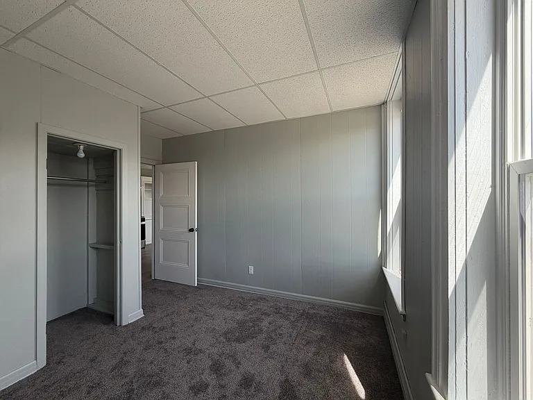 113 E Milwaukee St — Photo 35