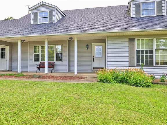 3rd image of 455 Prether Ln