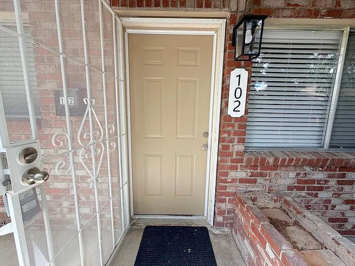 915 Wheeler Ave #102 — Photo 24