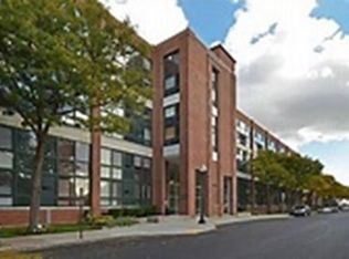 42 8th St APT 5403, Charlestown, MA 02129