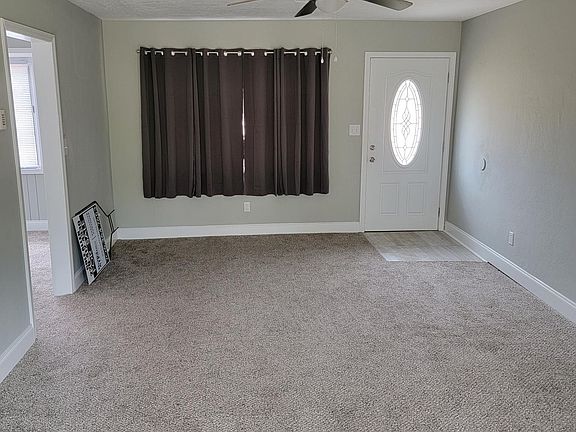 3rd image of 2288 Darlington Dr