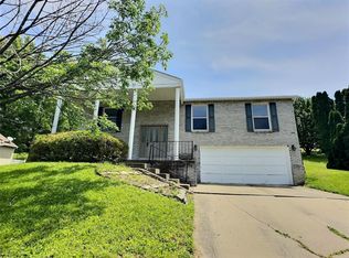49 Glendale Dr, Glen Carbon, IL