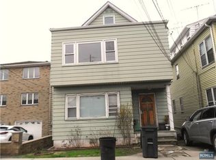 72 Strong St FLOOR 2, Wallington, NJ 07057