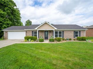 914 Cedar St, Corydon, IN 47112