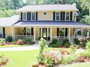 11568 Lois Cross Dr, Jacksonville, FL 32258