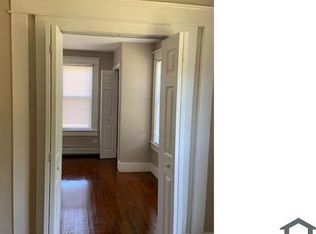 15 Hampshire St #1, Chicopee, MA 01020
