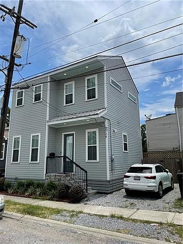 1st image of 3736 Willow St