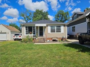 9118 Fernhill Ave, Parma, OH