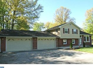 3 Ballad Dr, Newark, DE 19702