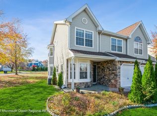 2 Beagle Pl, Tinton Falls, NJ 07753