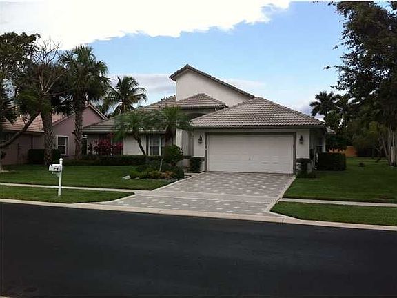 Home For Sale In Lakeridge Greens