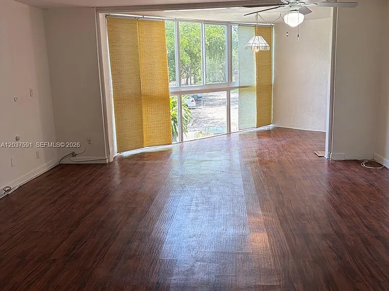 3100 N Pine Island Rd #209 — Photo 5
