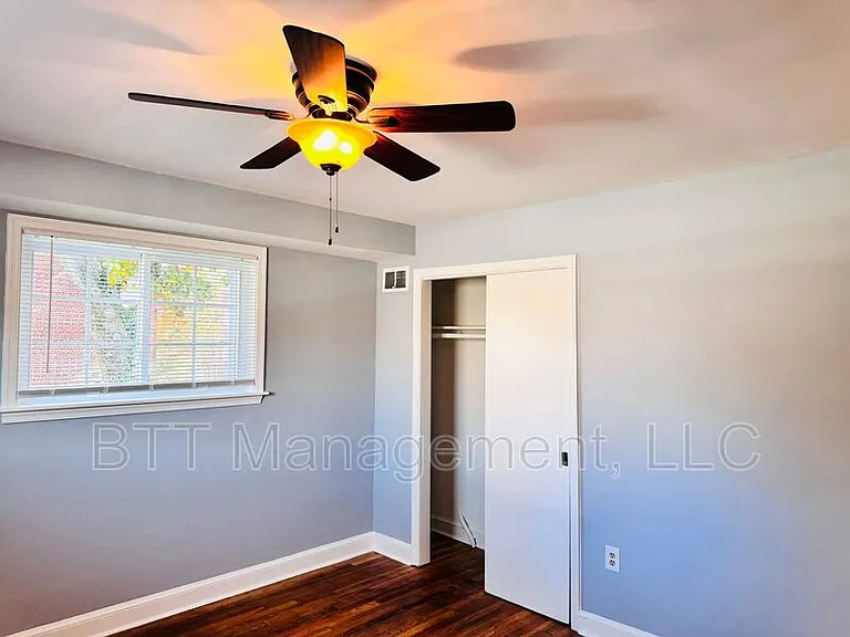 8805 Plymouth St #5 — Photo 31