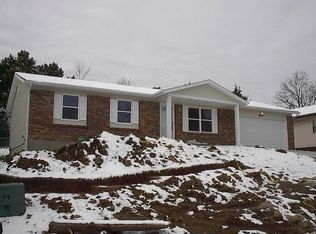 3899 Petrified Forest Dr, Arnold, MO 63010
