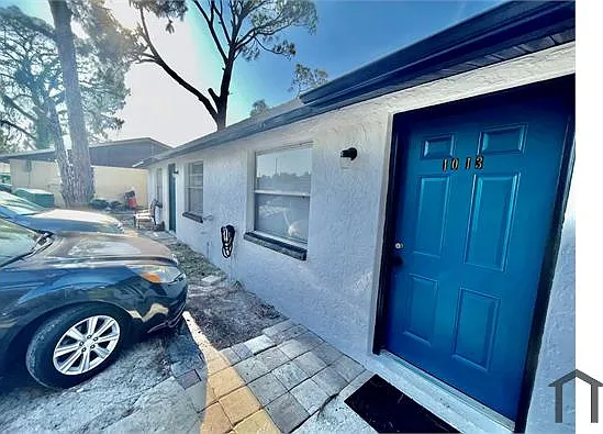 3 bed, 940 sqft, $2,150 — Photo 3