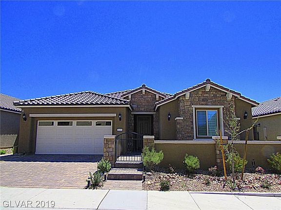 2nd image of 8440 Canyon Crevasse St