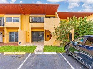 13731 SW 84th St APT F, Miami, FL 33183