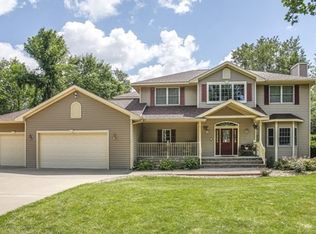 521 Joseph Cir, Hudson, WI 54016
