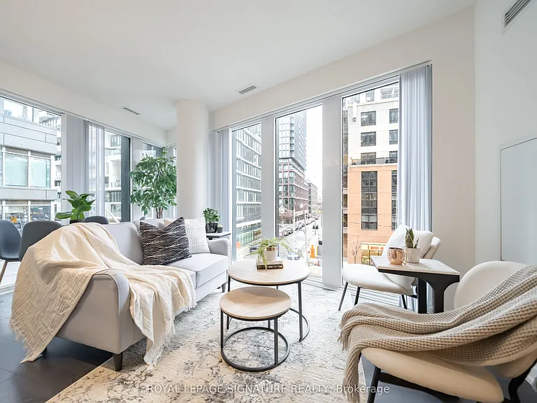 60 Shuter St #203 — Photo 2