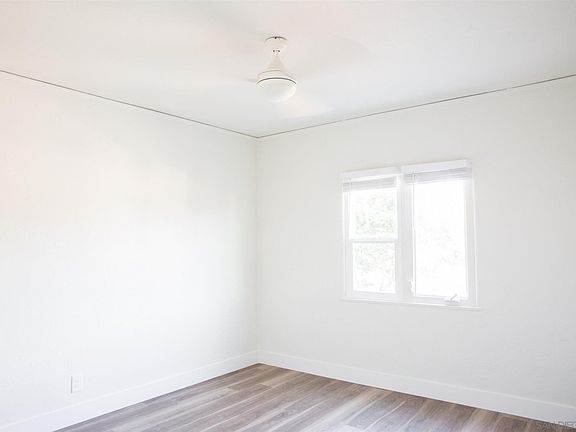 3rd image of 3605-3613 Wilshire Ter