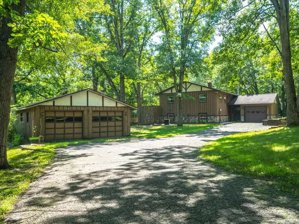 1058 Wood Ct, Amery, WI 54001