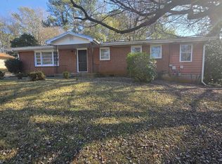 961 Dixie Dr, Jonesboro, GA 30236