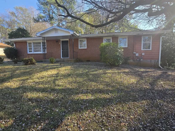 961 Dixie Dr, Jonesboro, GA 30236