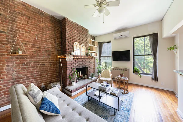 Rented by Corcoran | media 21