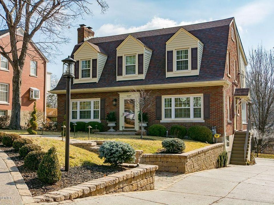 1st image of 2549 Saratoga Dr