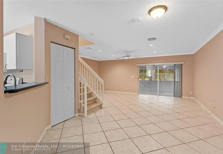 1186 SW 44th Ave — Photo 62