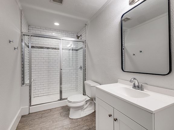 5th image of 5204 Junius St Unit 2