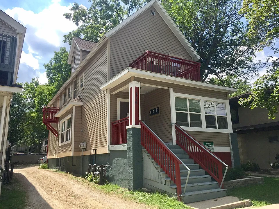 206 N. Blair St