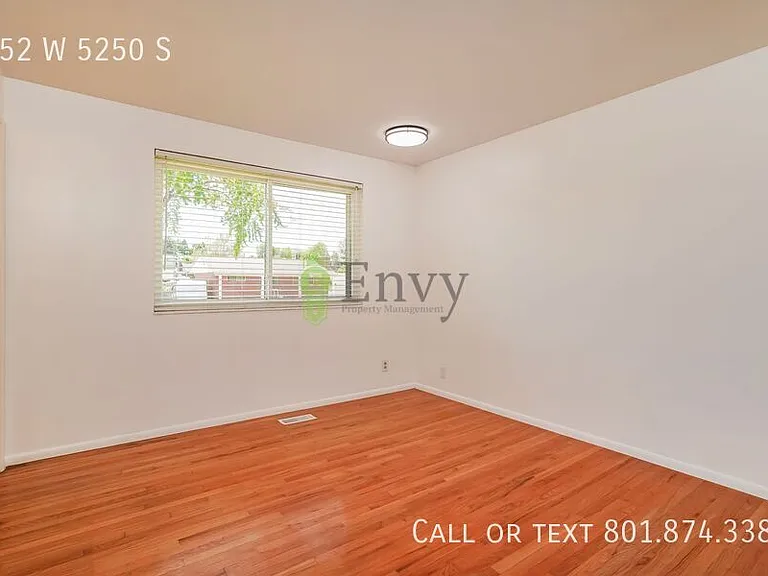 252 W 5250 S — Photo 11