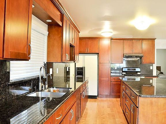 2nd image of 4388 Miller Ct