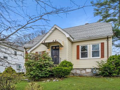 15 Tacoma St, Hyde Park, MA, 02136