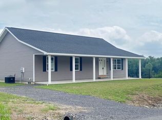 94 Broadway Rd, Saugerties, NY 12477