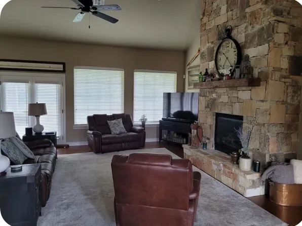 507 Nelson Rd, Sulphur, OK 73086