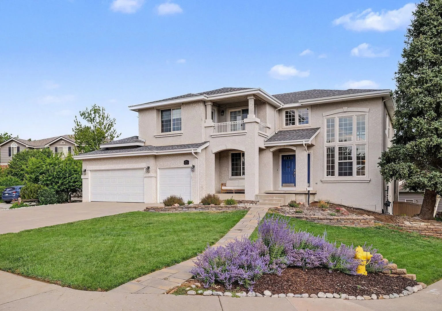 Spacious 5-Bedroom Highlands Ranch Home with Park Views & Large Yard — Photo 1