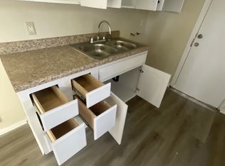 1329 E Florida Ave #4, Hemet, CA 92544