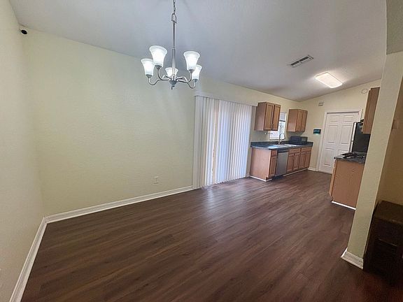4th image of 332 Lake Eloise Pointe Dr