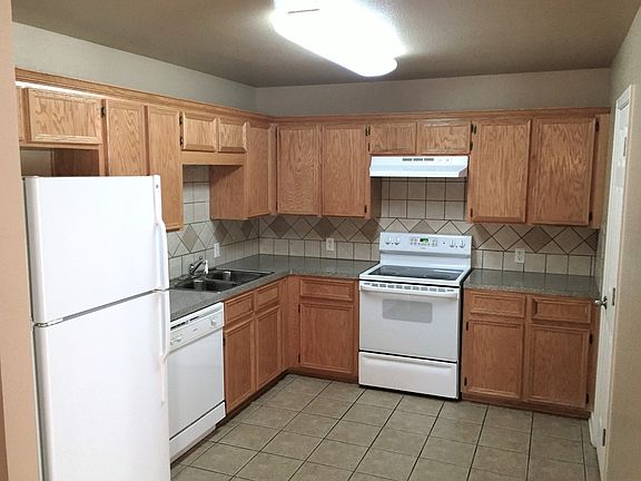 4th image of 4801A Heather Ln